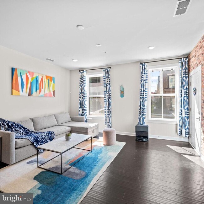 Foto del edificio - 44674 Provincetown Dr