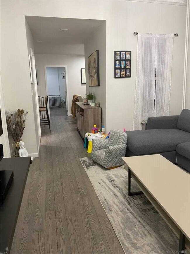 Foto del edificio - 224 Jerome St