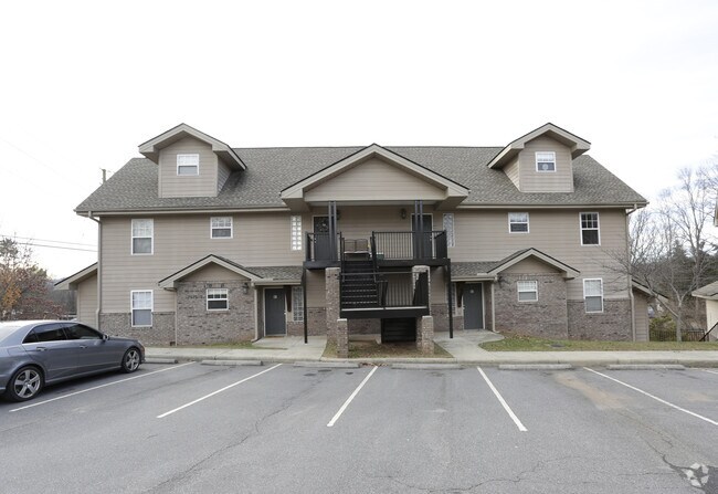 Foto del edificio - Acton Woods Apartments