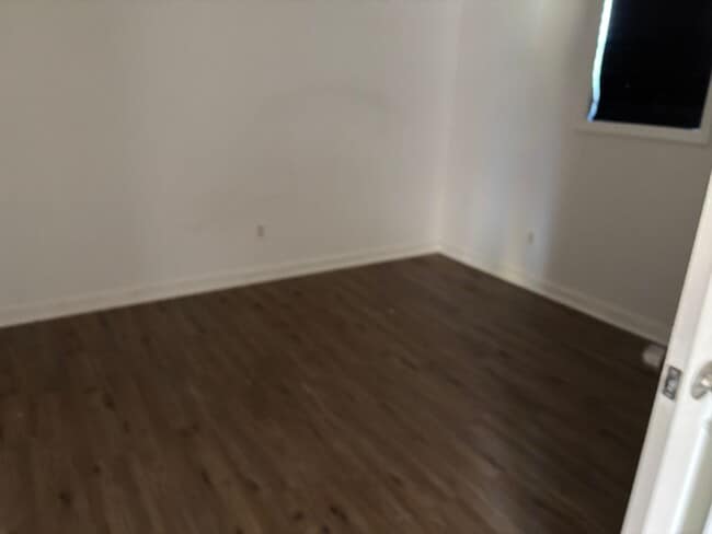 Building Photo - 1103 E Main St