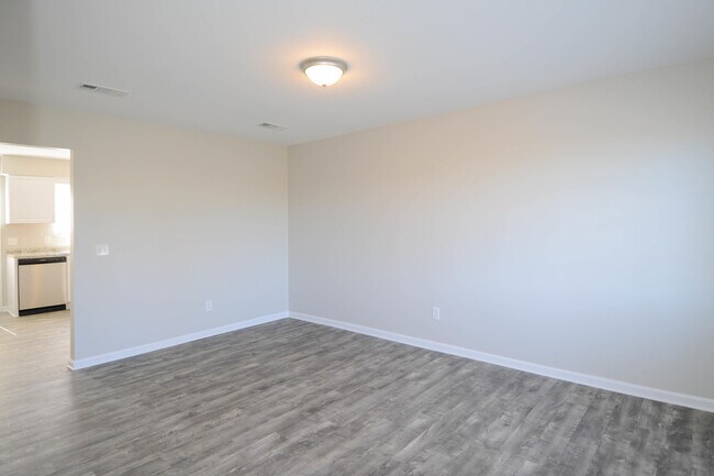 Foto del edificio - 4900 E 11th St