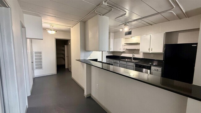 Foto del edificio - 5400 Memorial Dr