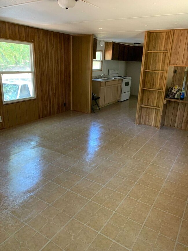 Building Photo - Attention Section 8 Vouchers! Available Now! Rent this 3 bedroom home in Aiken!