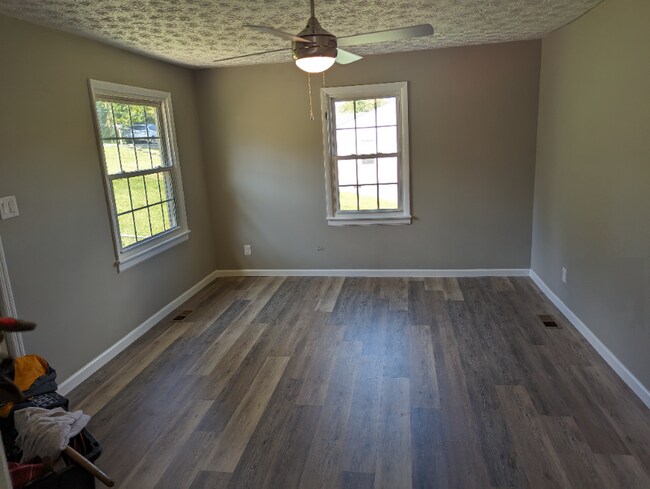 Building Photo - 1114 Irene Ave