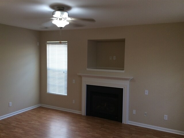 Building Photo - 3500 Throughbrook Court