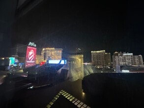 Building Photo - 3722 S Las Vegas Blvd