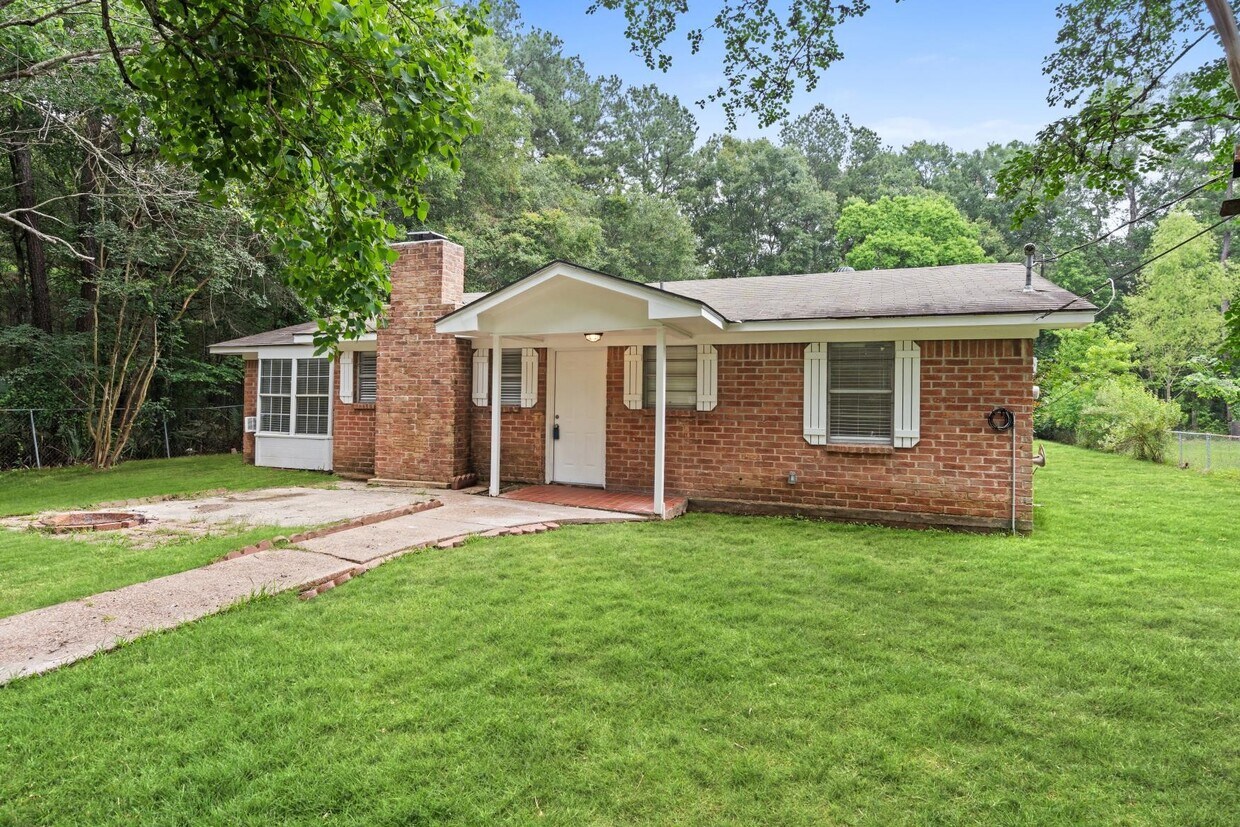 Foto principal - 14181 Splenwood Dr