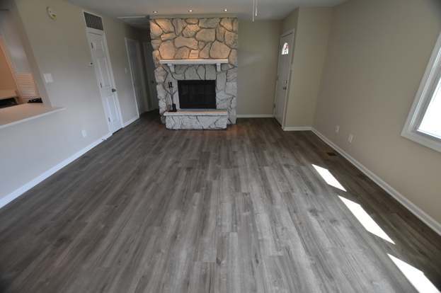 Foto del edificio - 1902 Burry Cir Dr