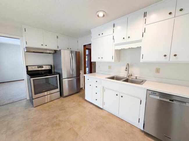 Foto del edificio - 973 Bidwell St