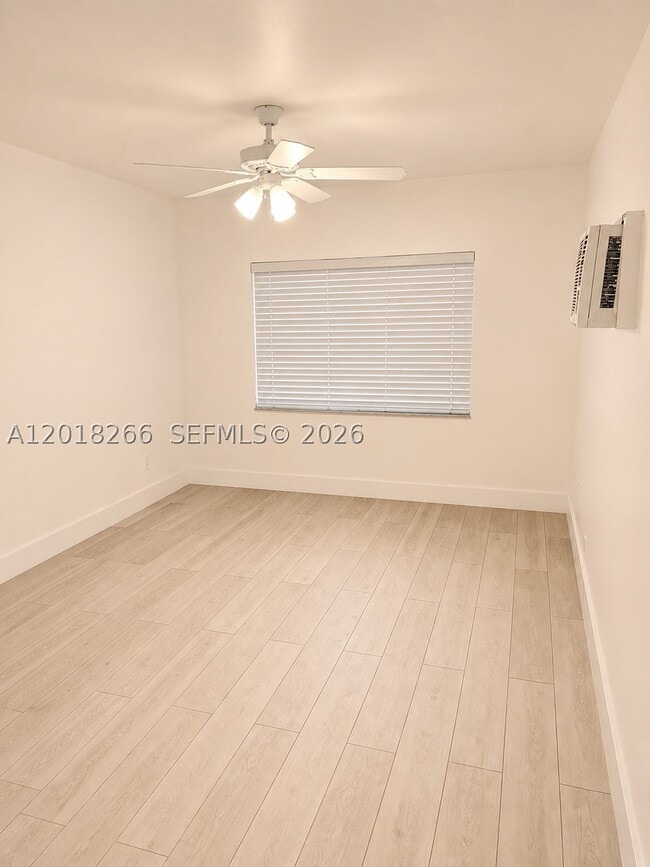 Building Photo - 7537 Buccaneer Ave