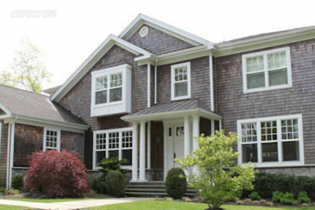 Primary Photo - 110 Henry Rd