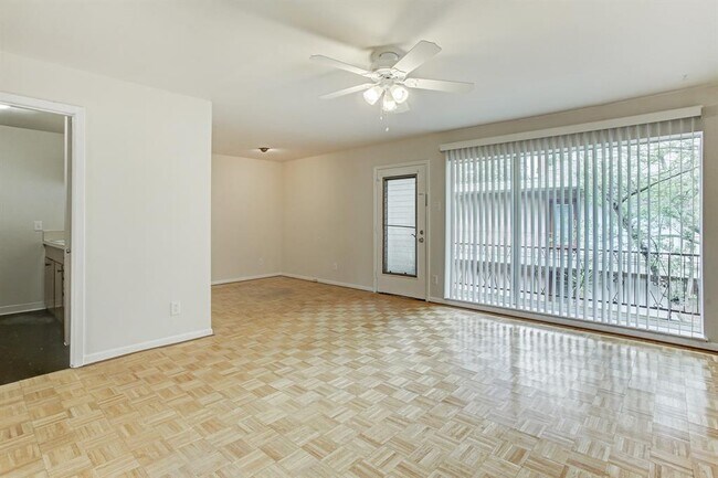 Foto del edificio - 229 Westmoreland St