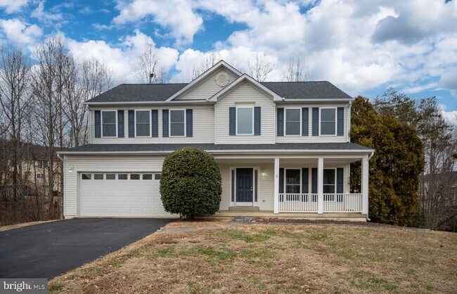 Foto del edificio - 8 Newport Ct