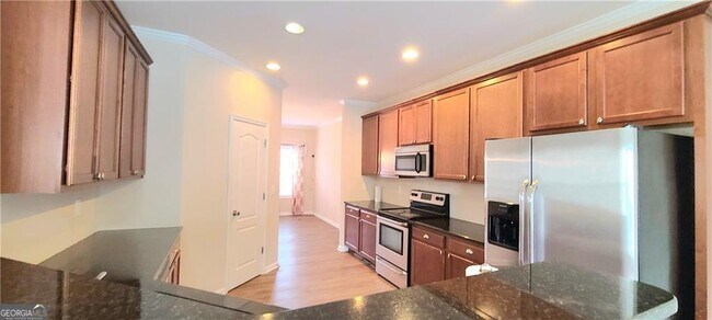 Foto del edificio - 2472 Mildon Hall Ln