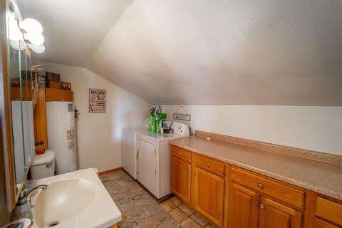 Foto del edificio - W240 County Rd H