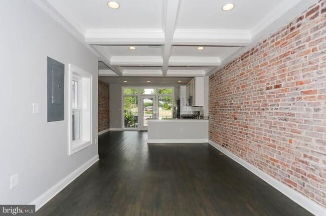 Building Photo - 3015 Sherman Ave NW