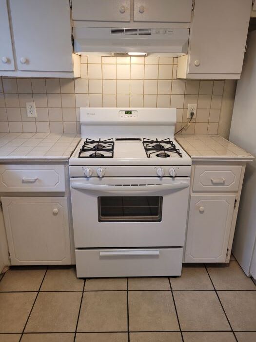 Foto del edificio - 403 Pine Hills Dr