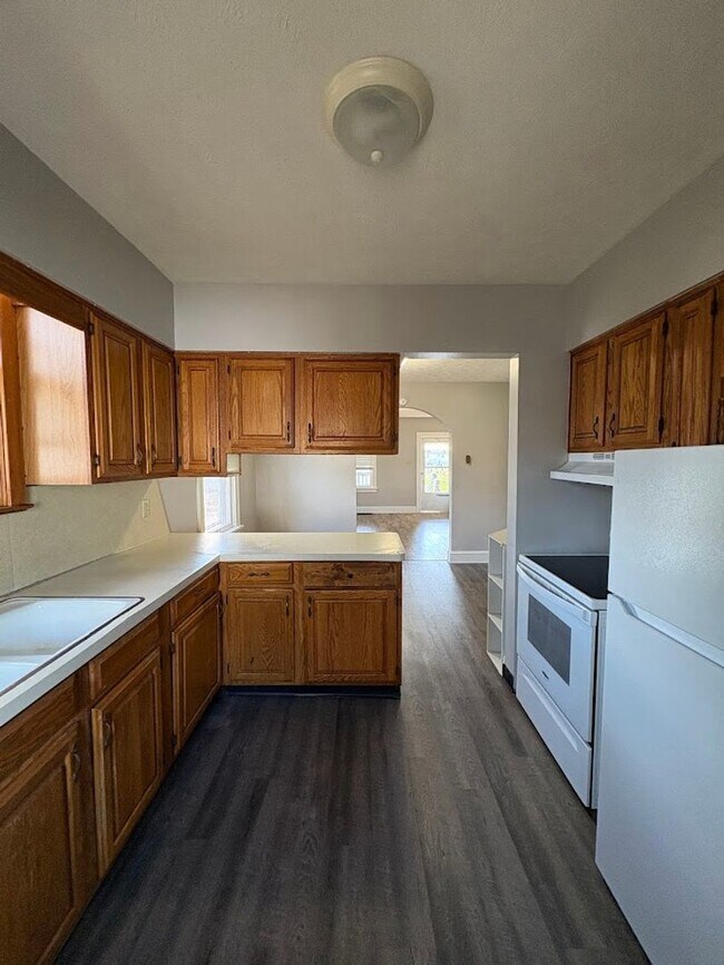 Foto del edificio - 803 21st St NW