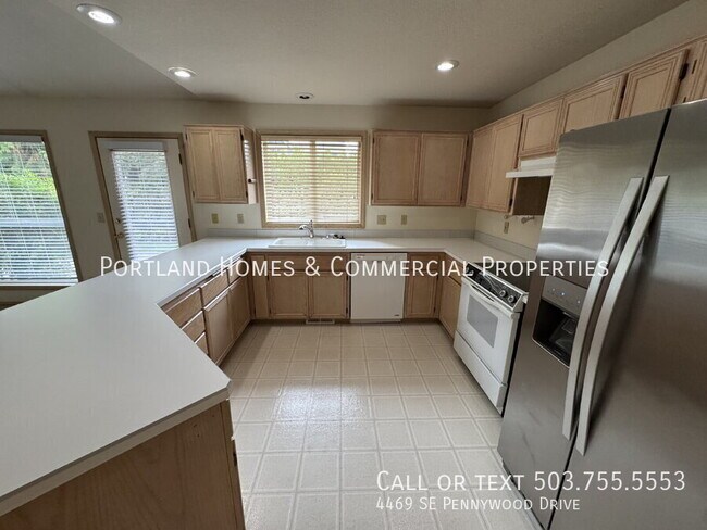 Foto del edificio - 4469 SE Pennywood Dr