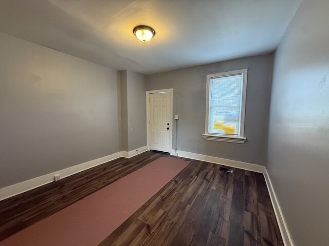 Foto del edificio - 1708 Briggs St