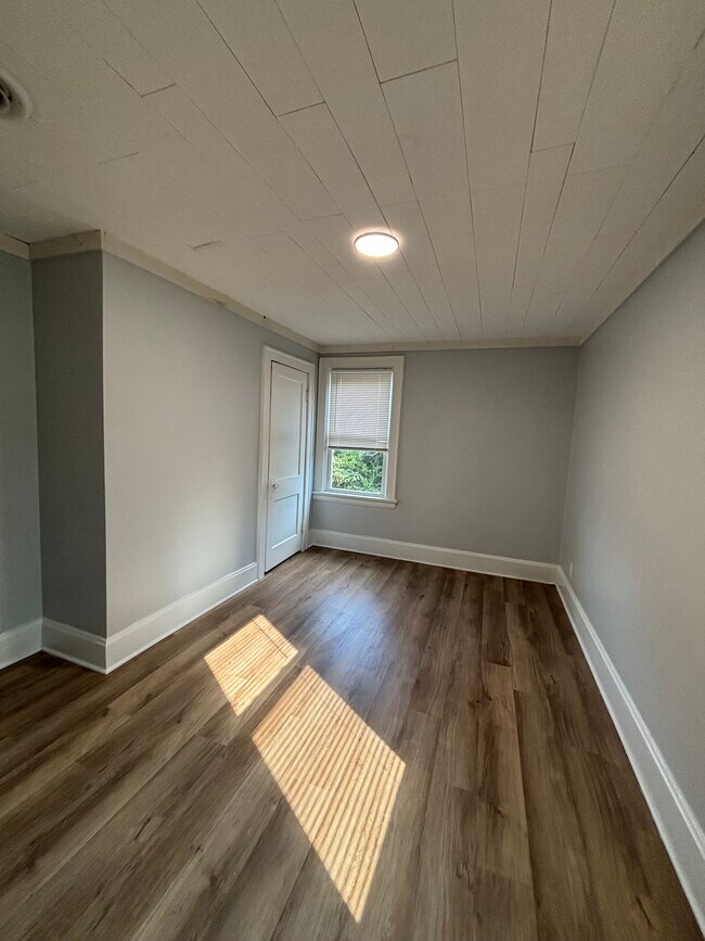 Foto del edificio - 5538 Montgomery Rd