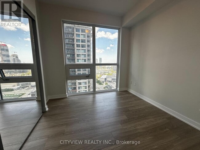 Building Photo - 430-2430 Square One Dr
