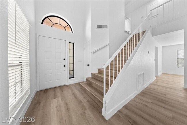 Foto del edificio - Beautifully 3 bedroom updated home located in the guard-gated Los Prados Golf Community!