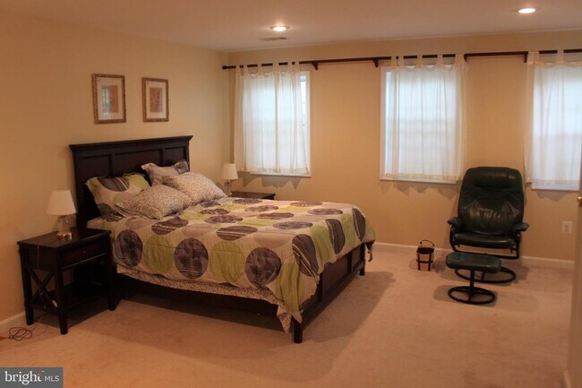 Foto del edificio - 8504 Quaint Ln