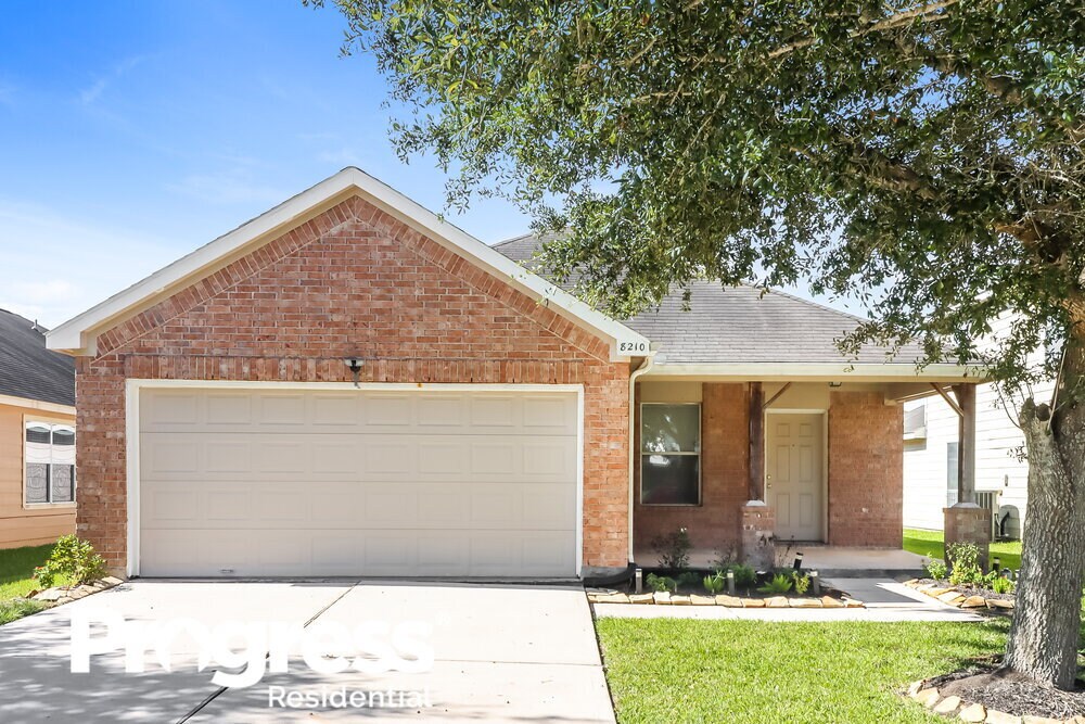 8210 Obsidian Ct, Rosharon, TX 77583 House Rental in Rosharon, TX
