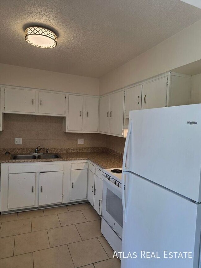 Foto del edificio - 906 SE 3rd Terrace