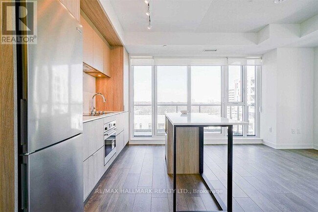 Building Photo - 35 Tubman Ave