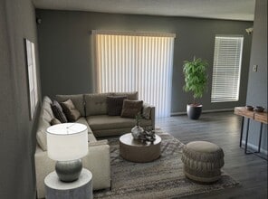 Building Photo - 1516 Bay Area Blvd