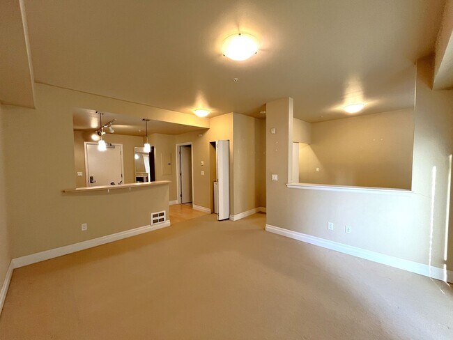 Foto del edificio - Wonderful Condo Located In Downtown Fairhaven