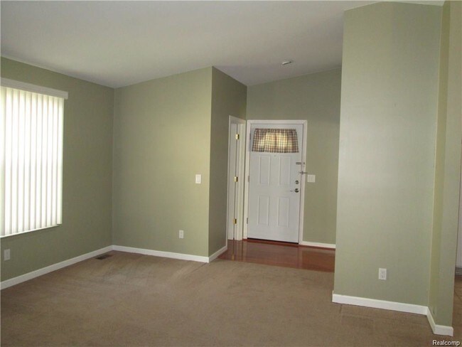 Building Photo - 41481 Cumberland Dr