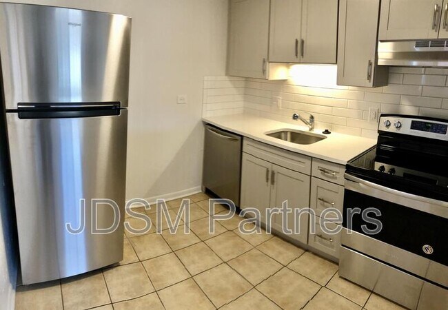 Foto del edificio - 1415 N Pearl St