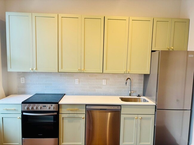 Photo - Urban Studio Apartment