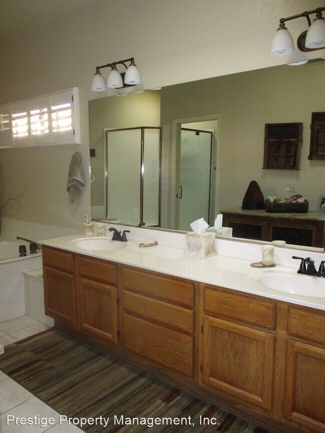 Foto del edificio - 3 br, 2 bath House - 5468 N Via Papavero