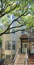 Building Photo - 48 Weirfield St