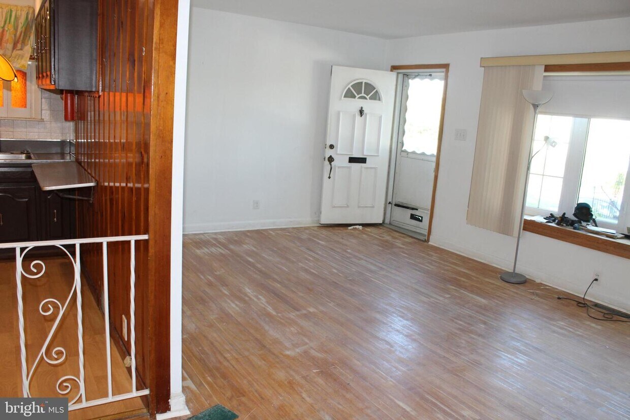 8550 Castor Ave, Philadelphia, PA 19152 House for Rent in