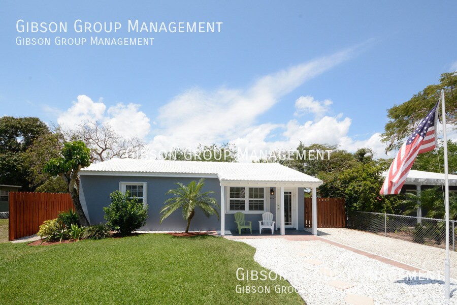 Primary Photo - 1225 NW 4th Ave