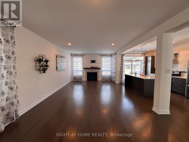 Photo du bâtiment - 231 Osterley Wy