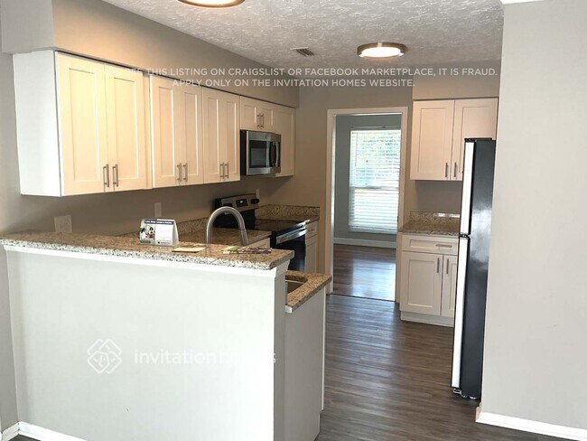 Foto del edificio - 4063 Greenwillow Ln W