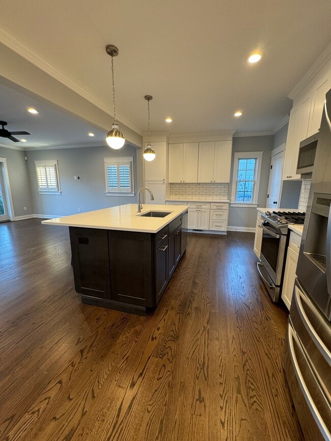 Building Photo - 67 W Sunset Ave