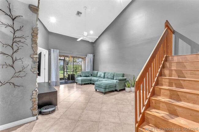 Building Photo - 8407 NW 78th Ct