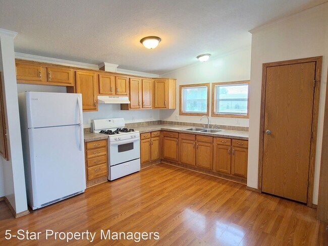 Foto del edificio - 3 br, 1 bath House - 215 Olive Street