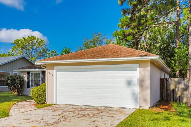 Foto del edificio - 7770 Collins Ridge Blvd