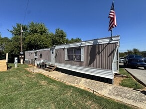 Building Photo - 113 Ringgold Rd