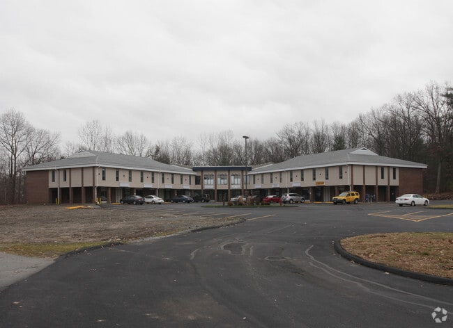 Building Photo - The Residences at Crescent Commons
