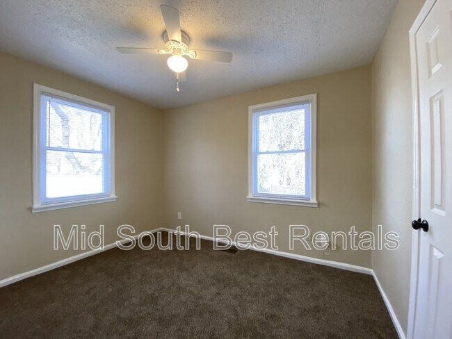 Foto del edificio - 850 Whitney Ave