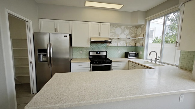 Building Photo - 11835 Spruce Run Dr